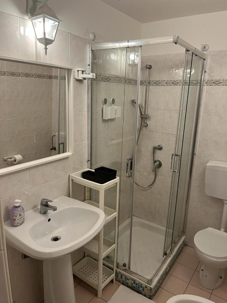 Appartement Sosta Paradisa à Pise Extérieur photo